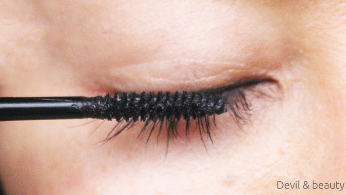 how-to-use-natura-glace-long-volume-mascara3 - image
